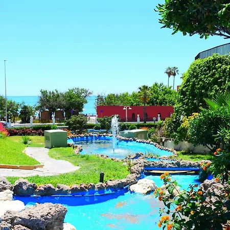 Beautiful Flat In Benalbeach In Front Of The Sea Benalmadena