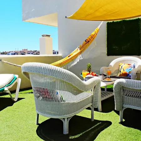 Beautiful Flat In Benalbeach In Front Of The Sea Apartment